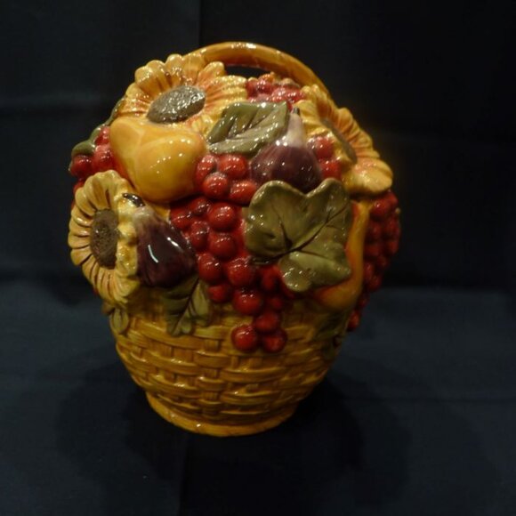 Pamela Gladding Cookie Jar - Picture 1 of 10